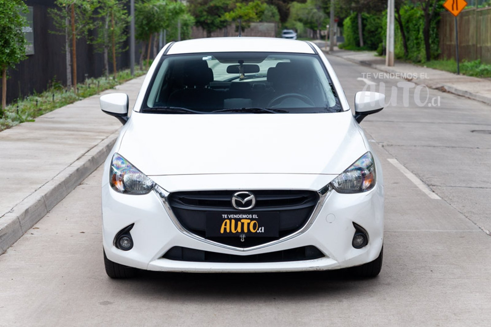 Mazda 2 2017