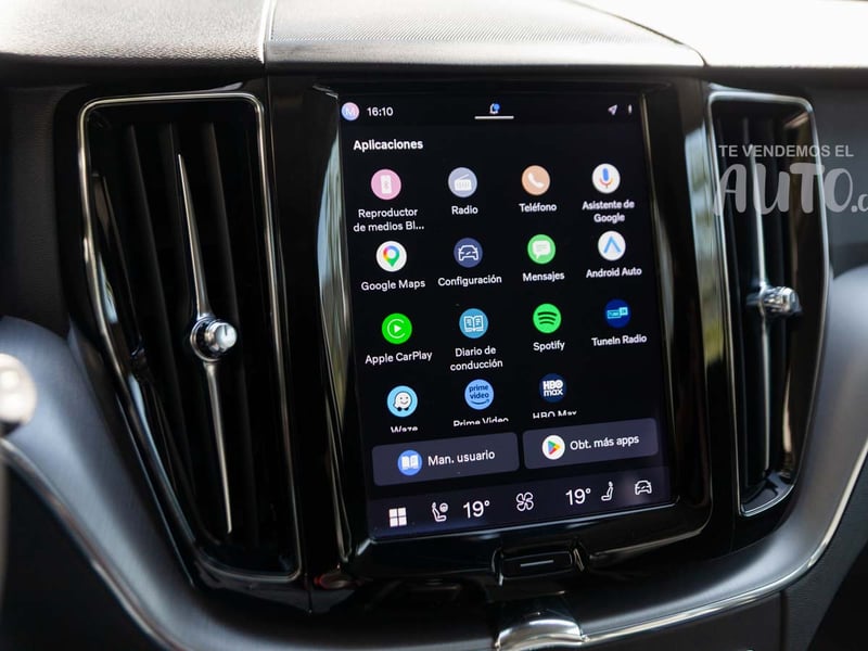 Volvo XC60 2022 - Imagen 11 de 19