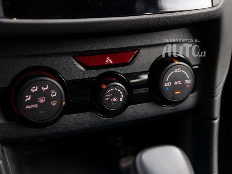 Subaru Impreza 2020 - Imagen 12 de 17