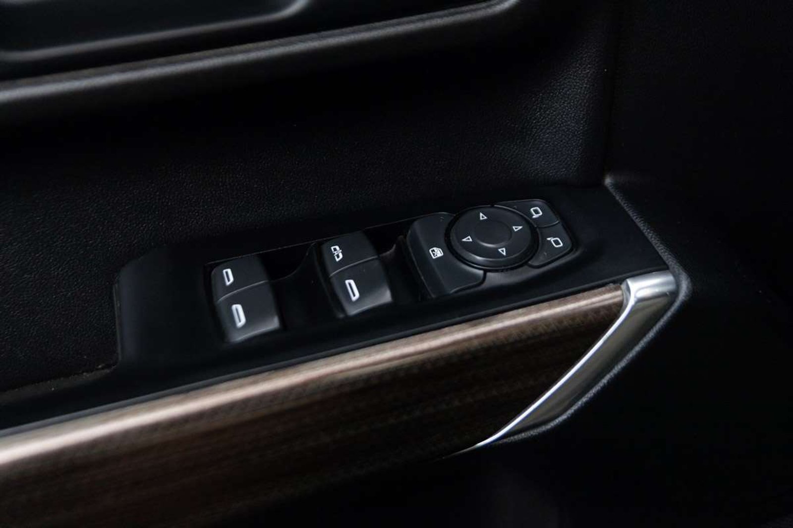 CHEVROLET Silverado 2019 - Imagen 18 de 20