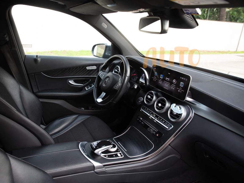 Mercedes-Benz GLC250d 2017 - Imagen 8 de 20