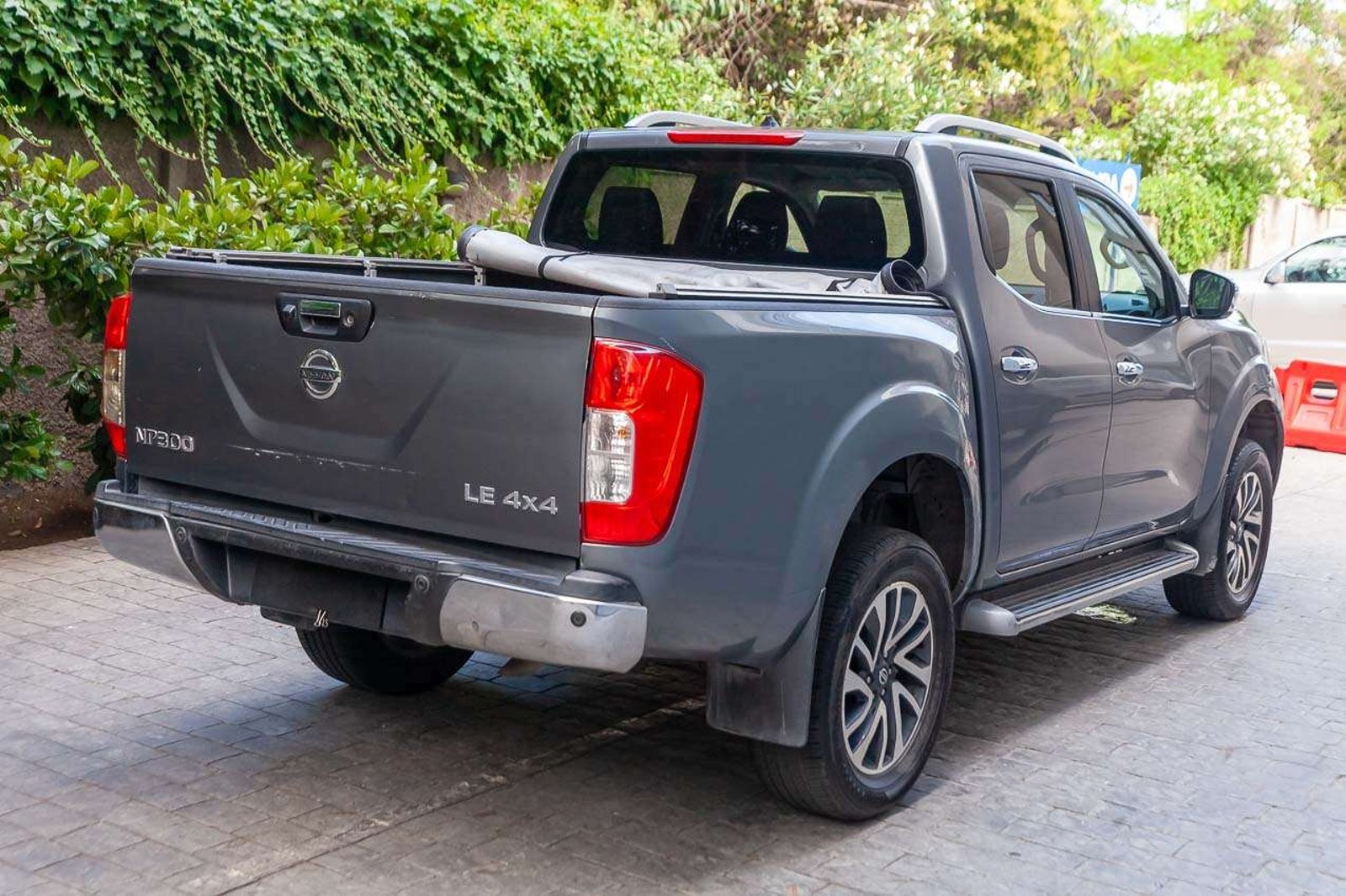NISSAN NP300 4X4 2016 - Imagen 5 de 20