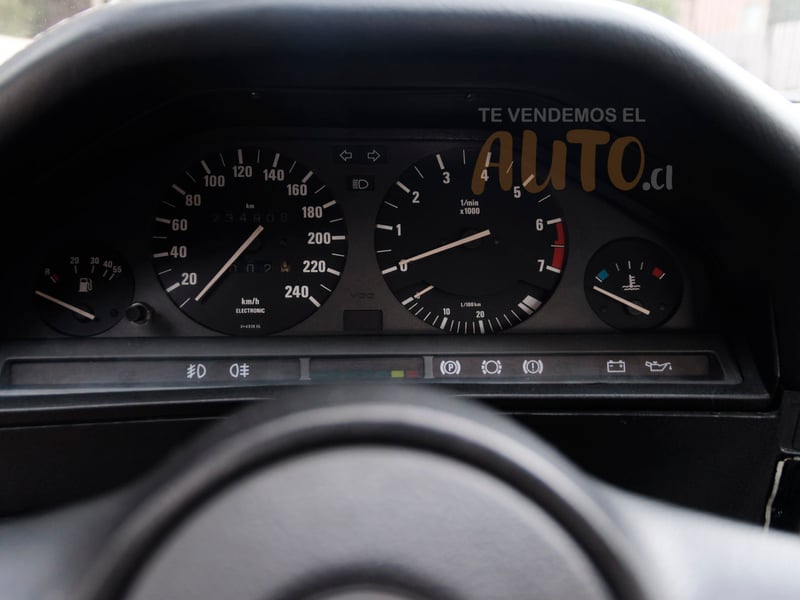BMW 316I 1990 - Imagen 8 de 14