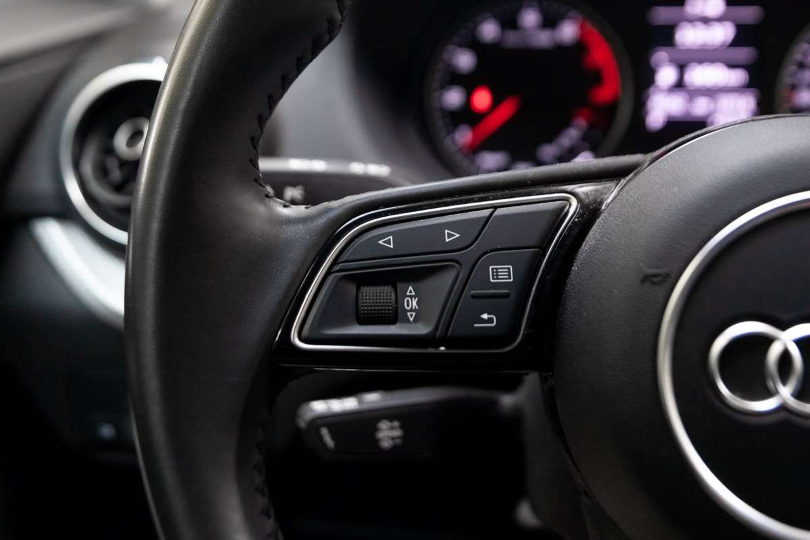 AUDI Q2 2018 - Imagen 9 de 20