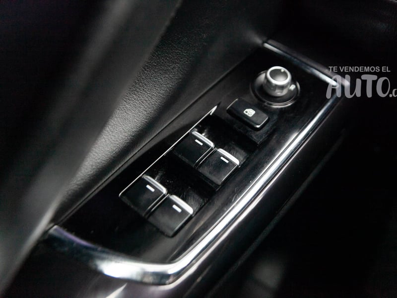 Mazda CX-9 2018 - Imagen 18 de 20