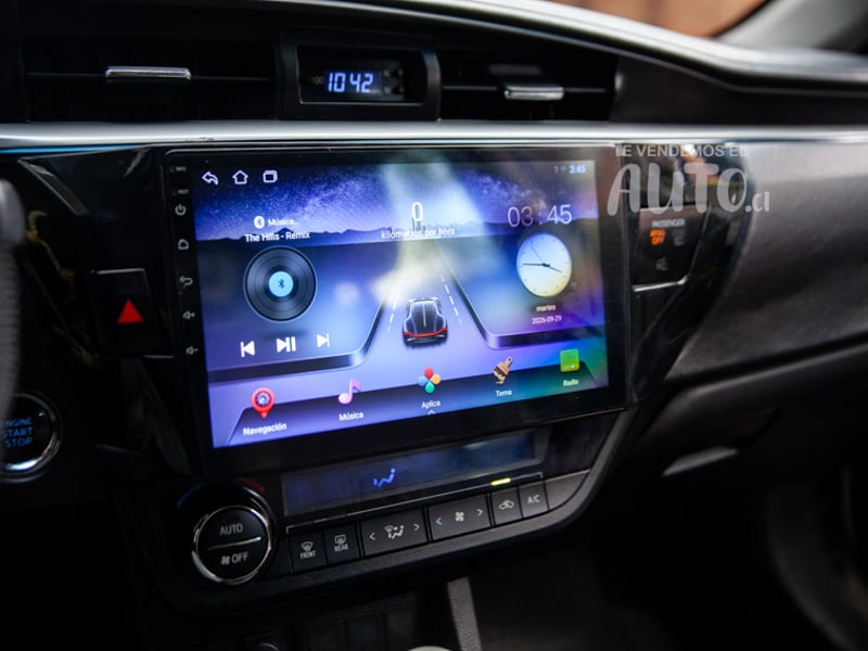 Toyota Corolla 2017 - Imagen 12 de 17