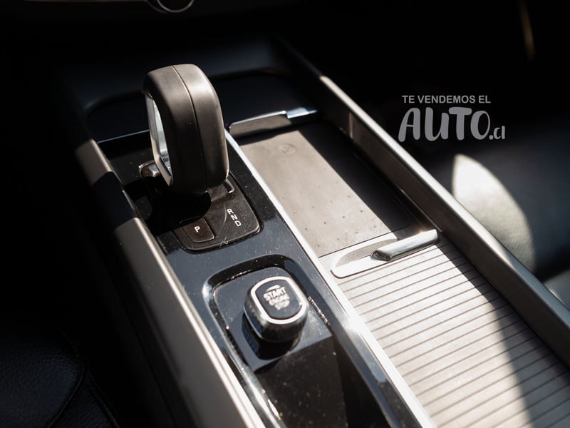 Volvo XC60 2022 - Imagen 15 de 19
