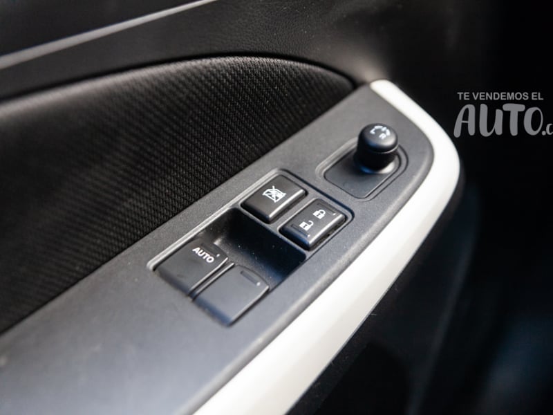 Suzuki Swift 2023 - Imagen 14 de 17