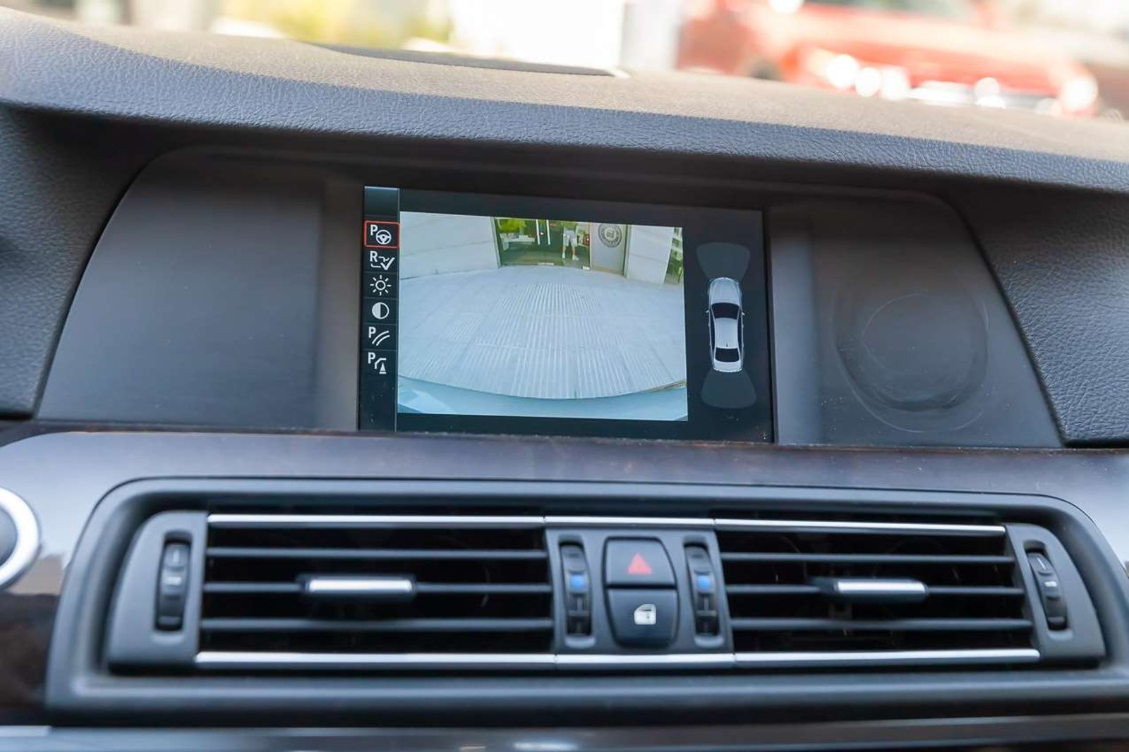 BMW 550i 2011 - Imagen 12 de 18