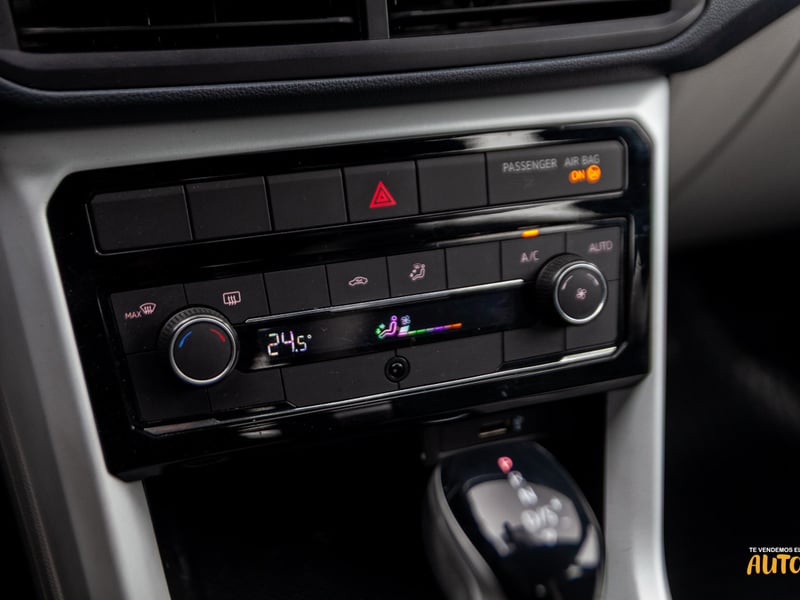 Volkswagen T-cross 2022 - Imagen 13 de 18