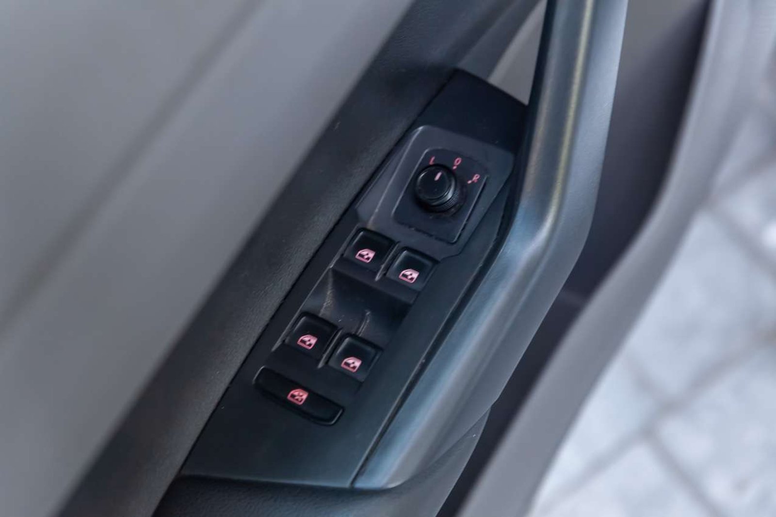 VOLKSWAGEN Polo 2022 - Imagen 15 de 18