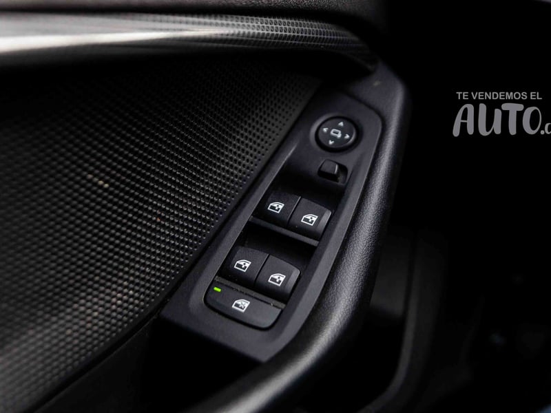 BMW 118i 2021 - Imagen 15 de 18