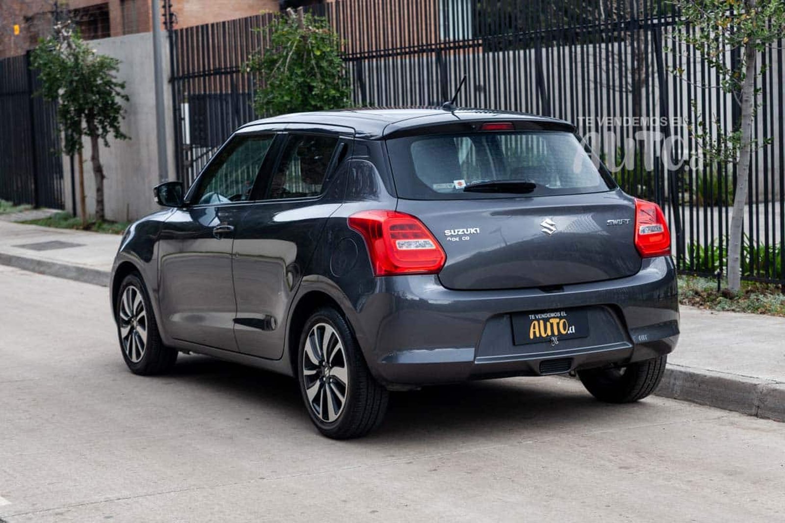 Suzuki Swift 2020 - Imagen 3 de 19