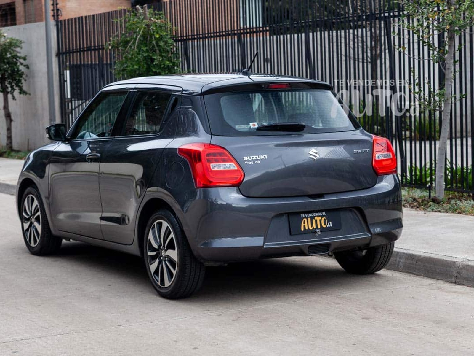 Suzuki Swift 2020 - Foto 3 de 19