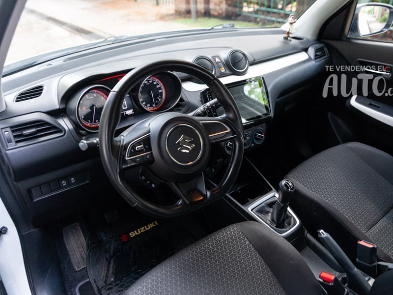 Suzuki Swift 2023 - Imagen 7 de 17