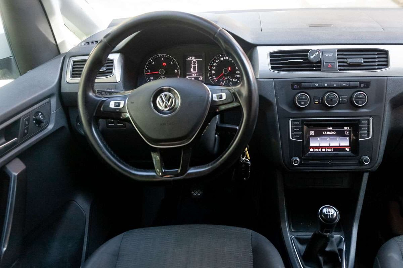 VOLKSWAGEN Caddy 2017 - Imagen 20 de 20