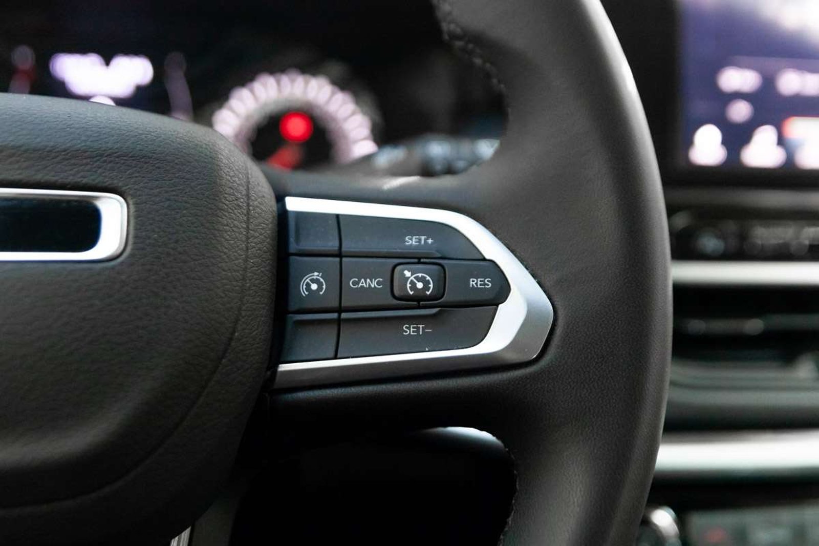 JEEP Compass 2023 - Imagen 10 de 19