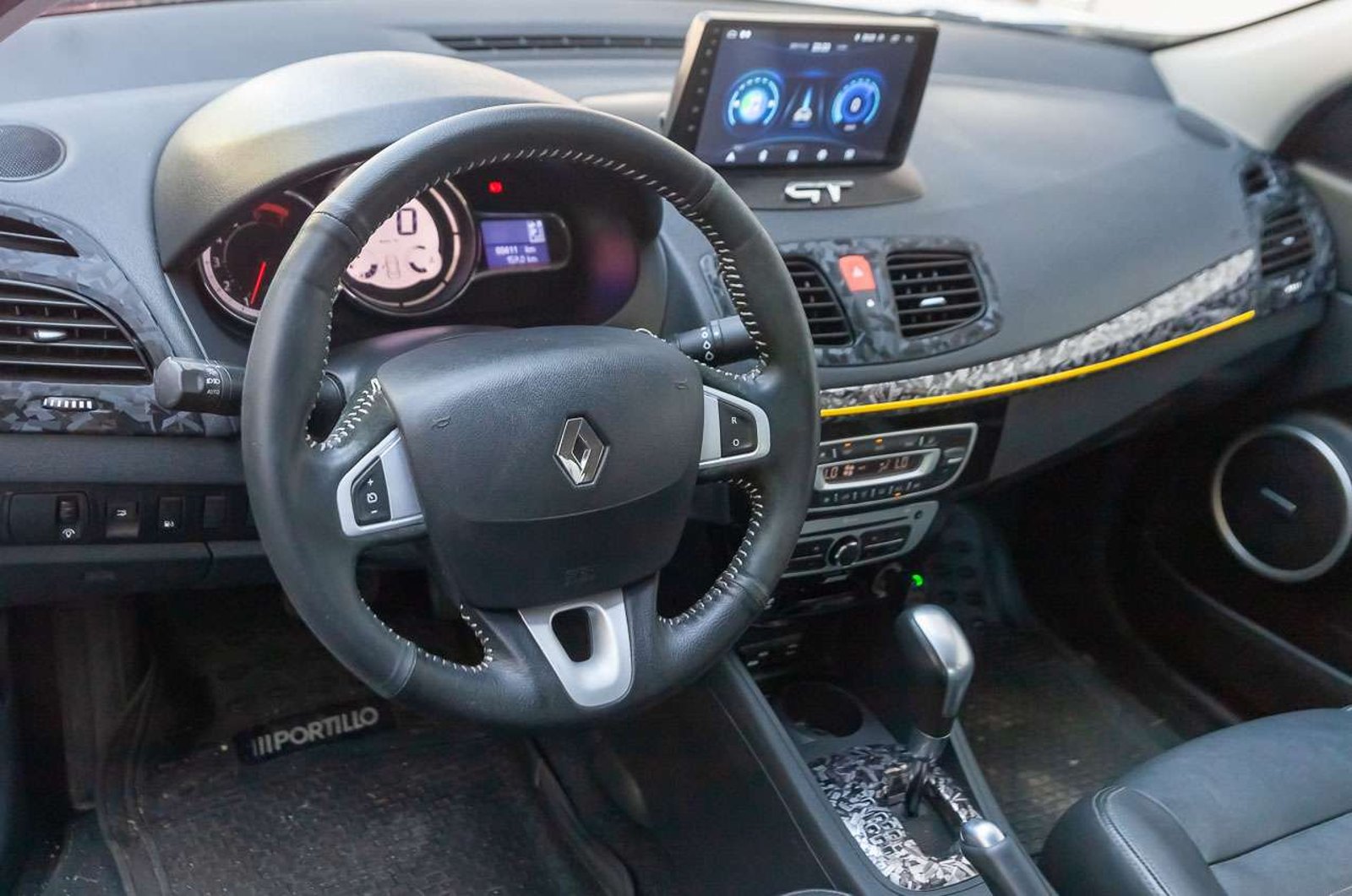 RENAULT Fluence 2018 - Imagen 7 de 19