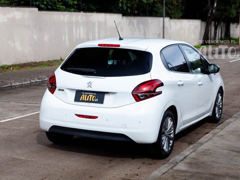 Peugeot 208 2019 - Imagen 5 de 18