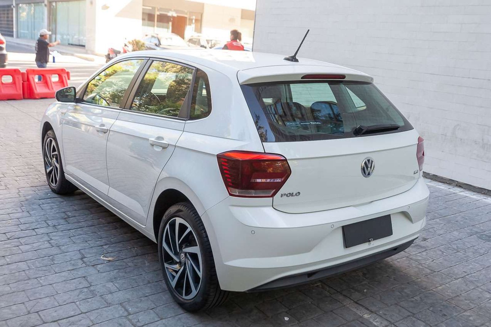 VOLKSWAGEN Polo 2022 - Imagen 3 de 18