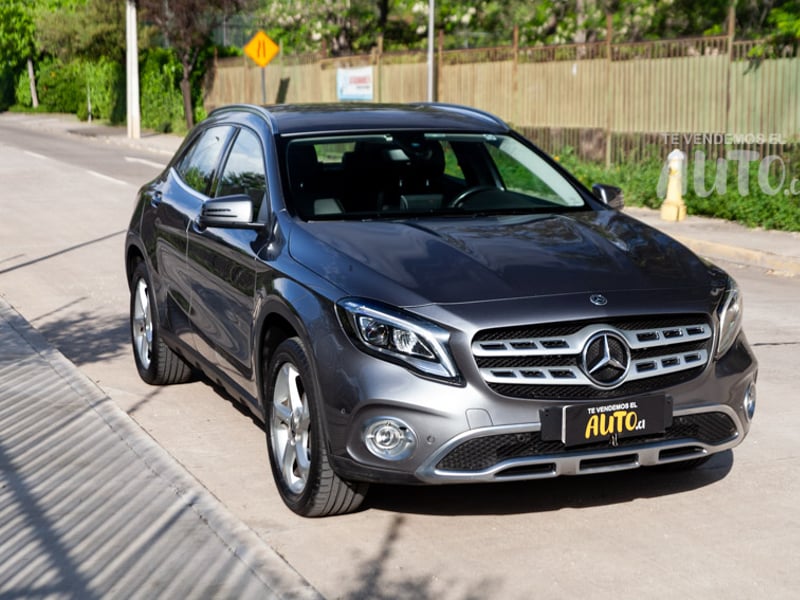 Mercedes-Benz GLA200 2019 - Imagen 6 de 18