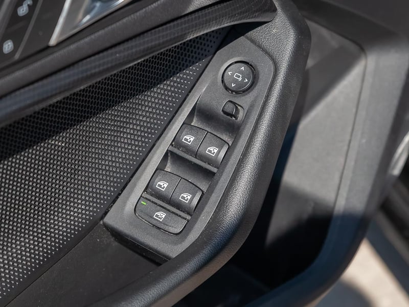 BMW 118i 2021 - Imagen 16 de 19