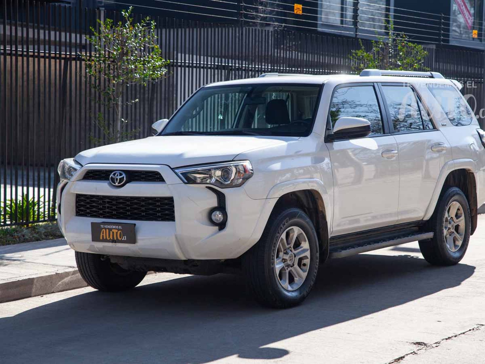 Toyota 4RUNNER 2018 - Foto 3 de 17