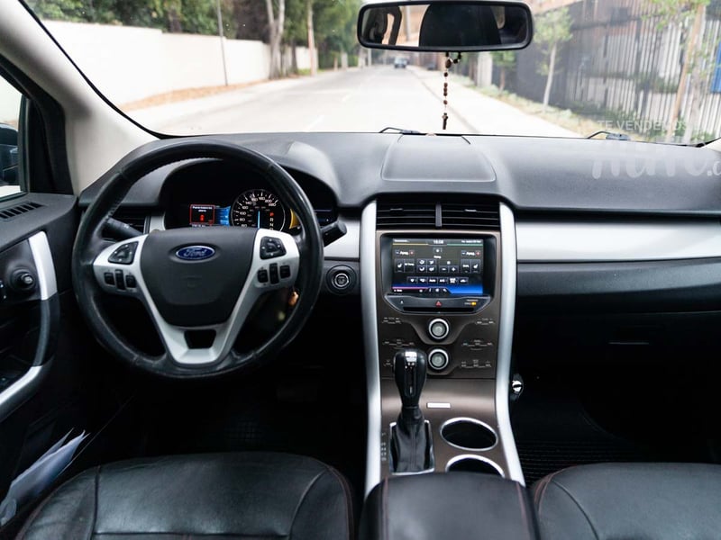 Ford Edge 2015 - Imagen 18 de 20