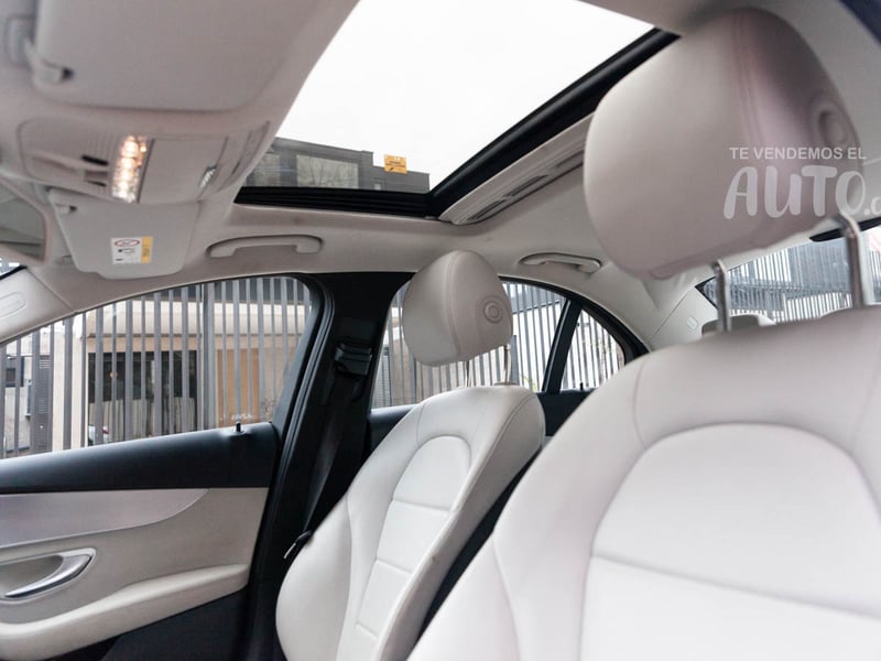 Mercedes-Benz C200 2017 - Imagen 8 de 20