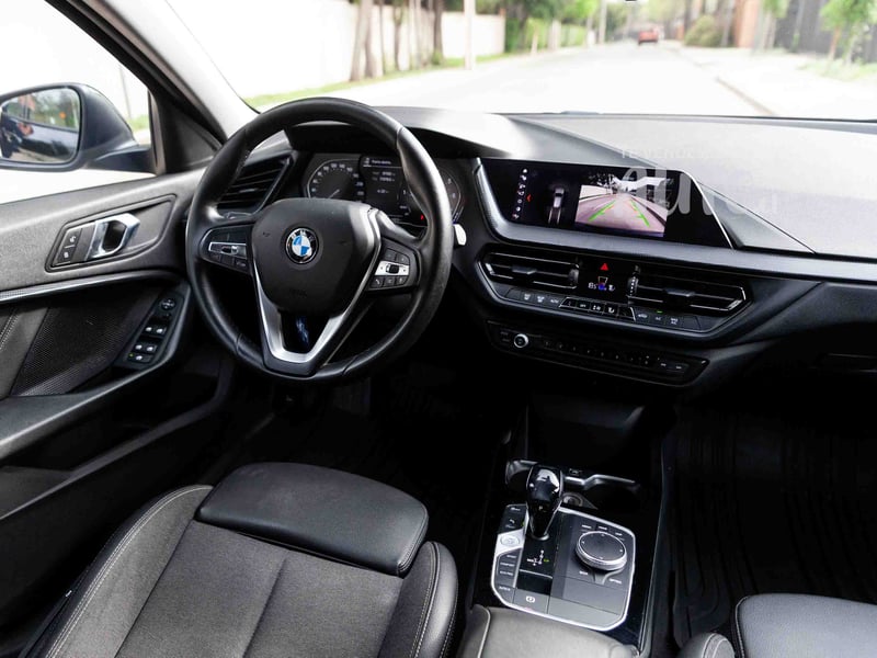 BMW 118i 2021 - Imagen 17 de 18