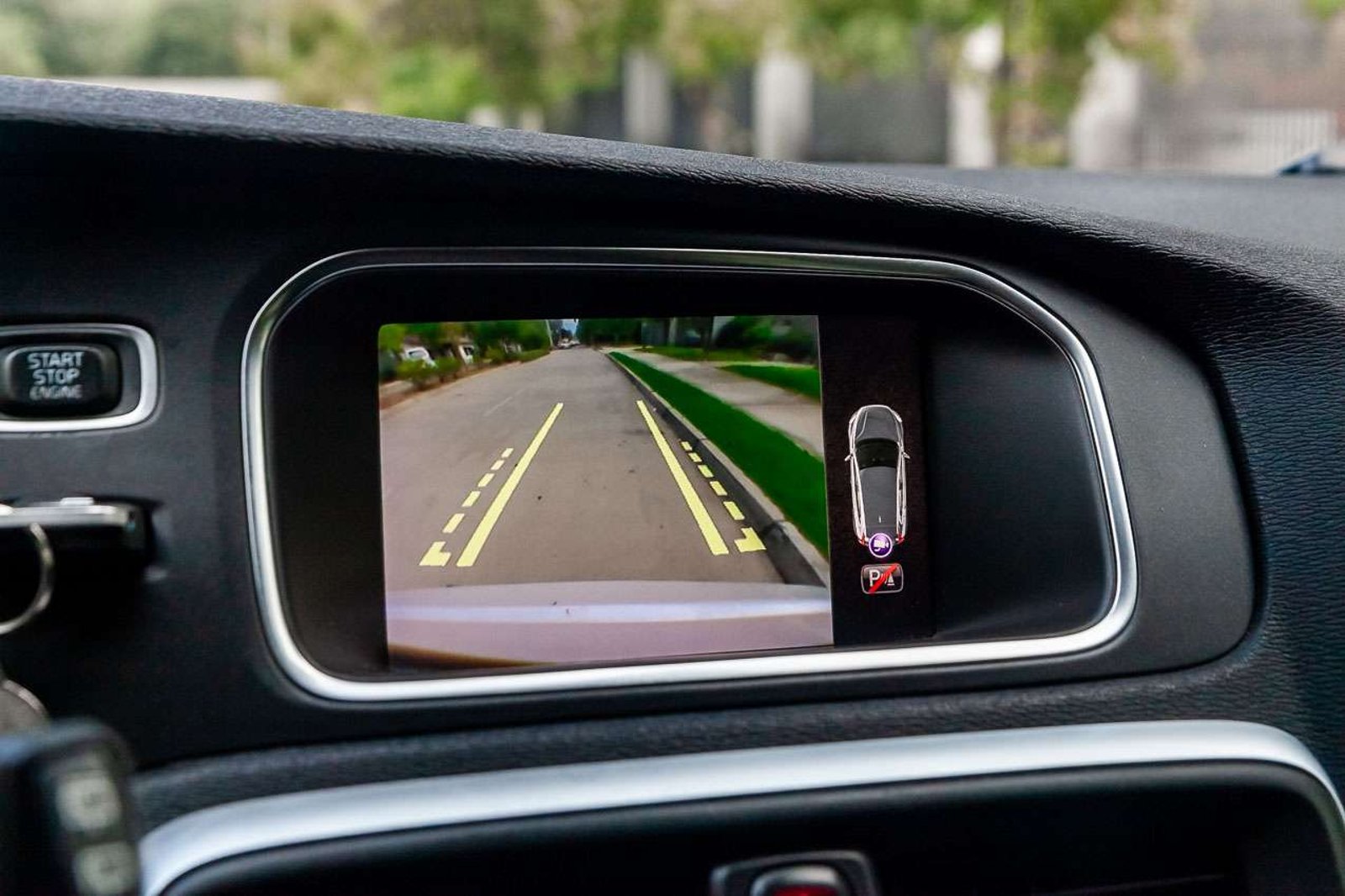 VOLVO V40 2019 - Imagen 12 de 19
