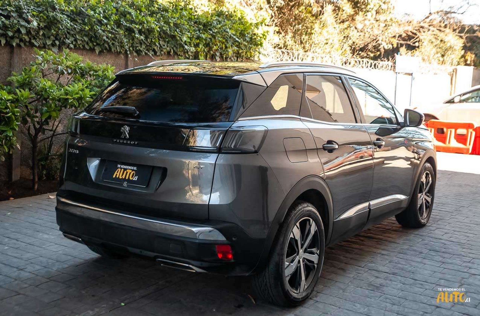 PEUGEOT 3008 2021 - Imagen 6 de 20