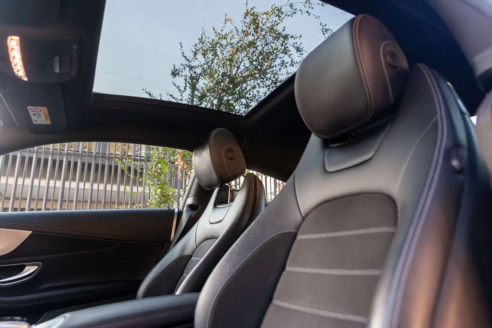 MERCEDES BENZ C300 2019 - Imagen 17 de 17