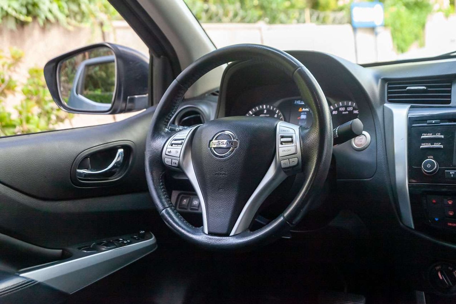 NISSAN NP300 4X4 2016 - Imagen 19 de 20