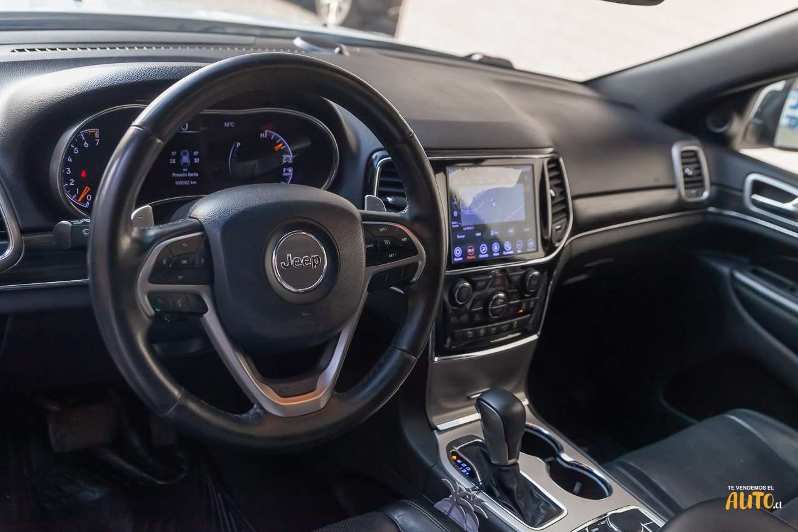 JEEP Grand Cherokee 2019 - Imagen 7 de 20