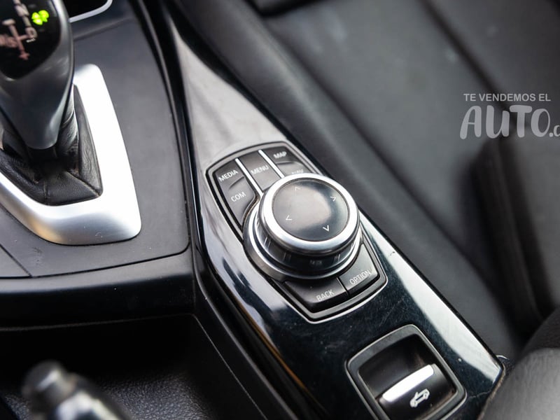 BMW 220I 2018 - Imagen 15 de 19