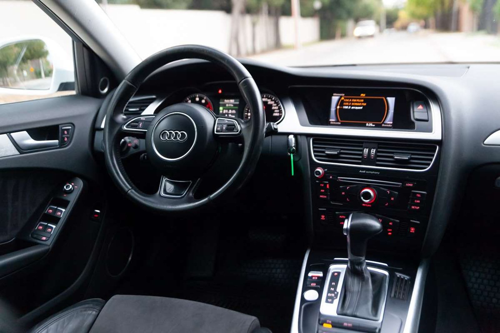 AUDI A4 2013 - Imagen 17 de 17