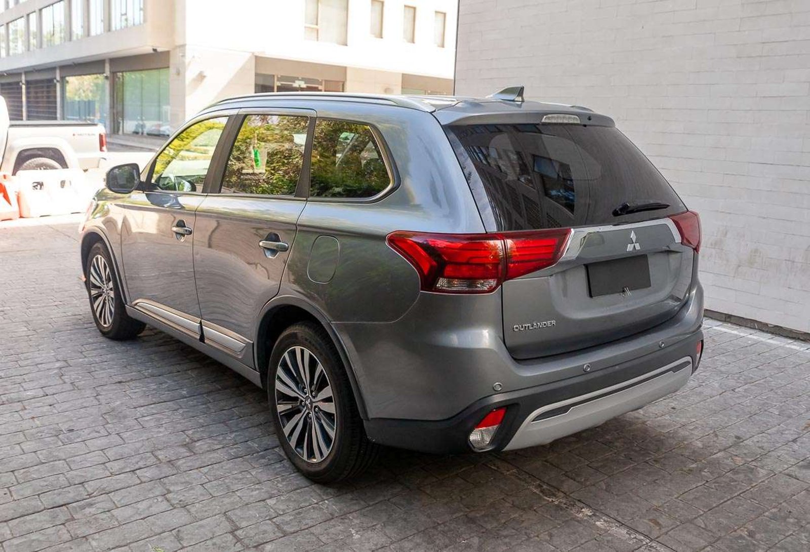 MITSUBISHI Outlander 2020 - Imagen 3 de 19