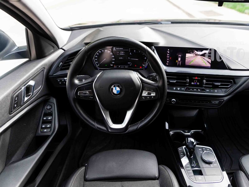 BMW 118i 2021 - Imagen 18 de 18