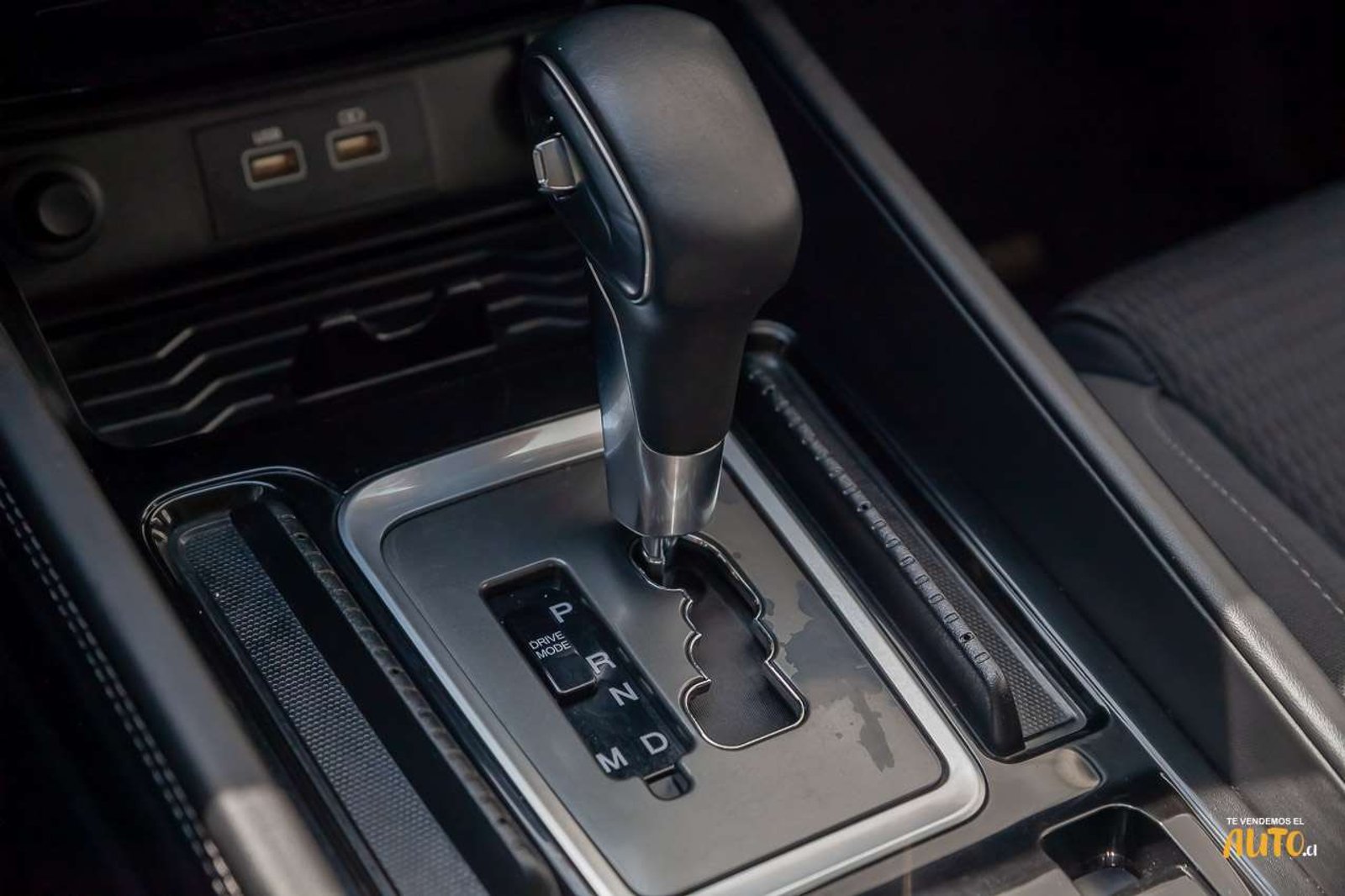 SSANGYONG Rexton 2023 - Imagen 14 de 19