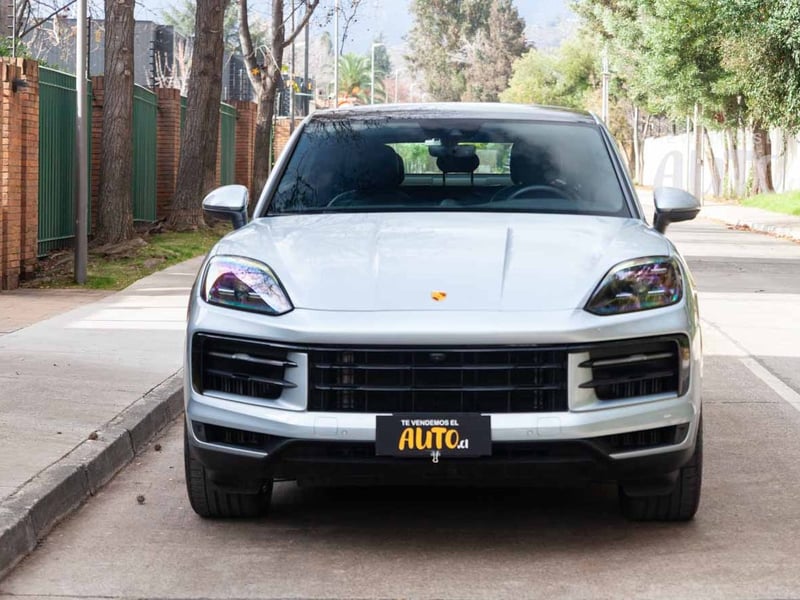 Porsche Cayenne 2024