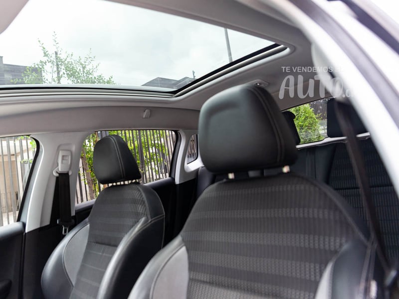 Peugeot 2008 2020 - Imagen 8 de 20