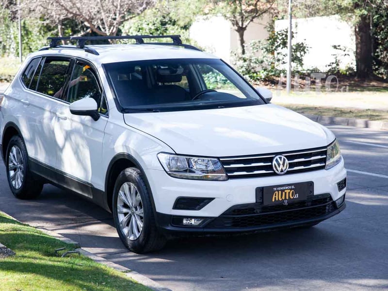 Volkswagen Tiguan 2018 - Imagen 6 de 18