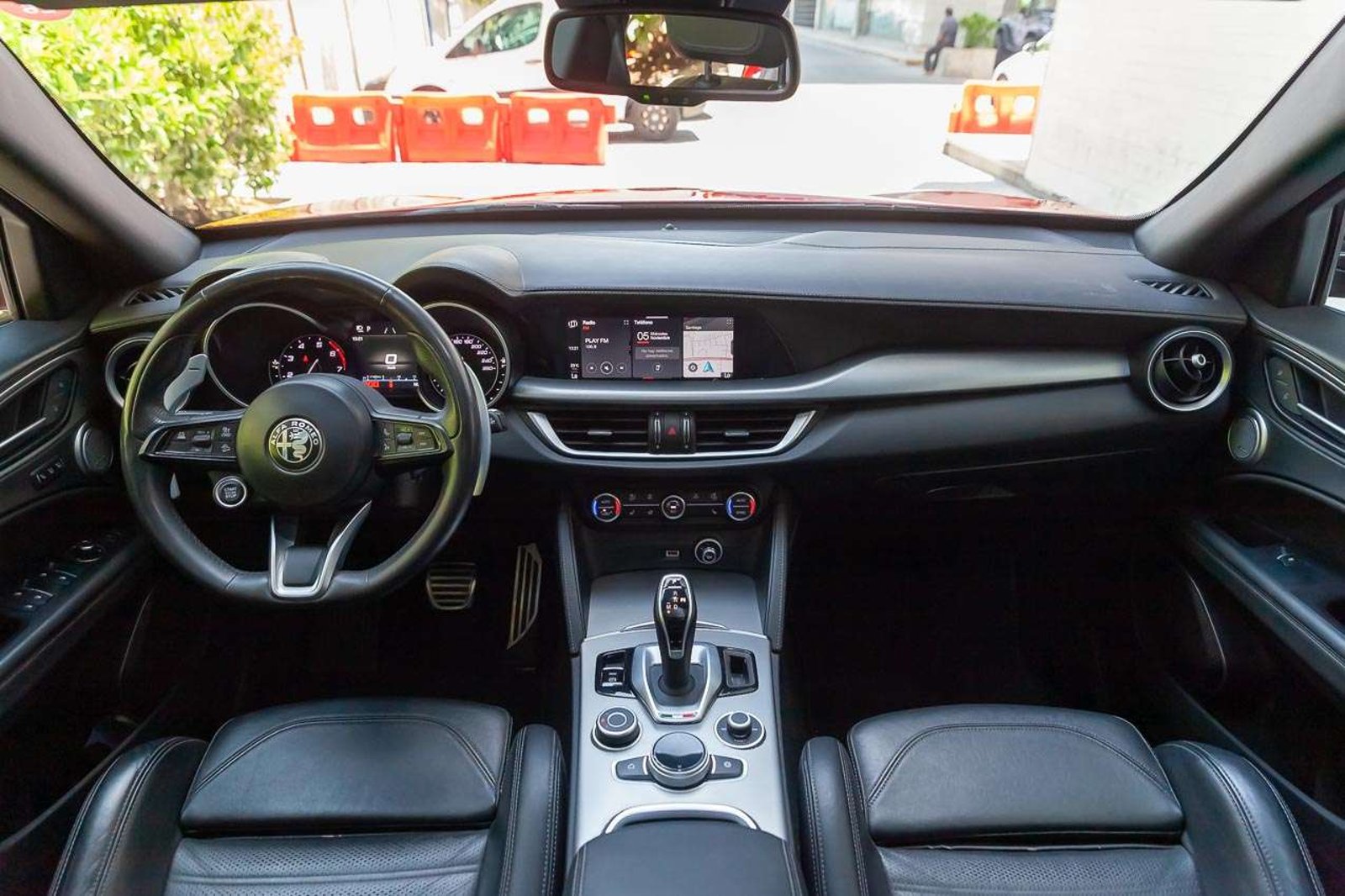 ALFA ROMEO Stelvio 2023 - Imagen 18 de 20