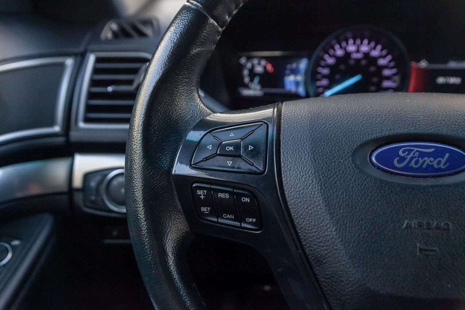 FORD Explorer 2019 - Imagen 9 de 16