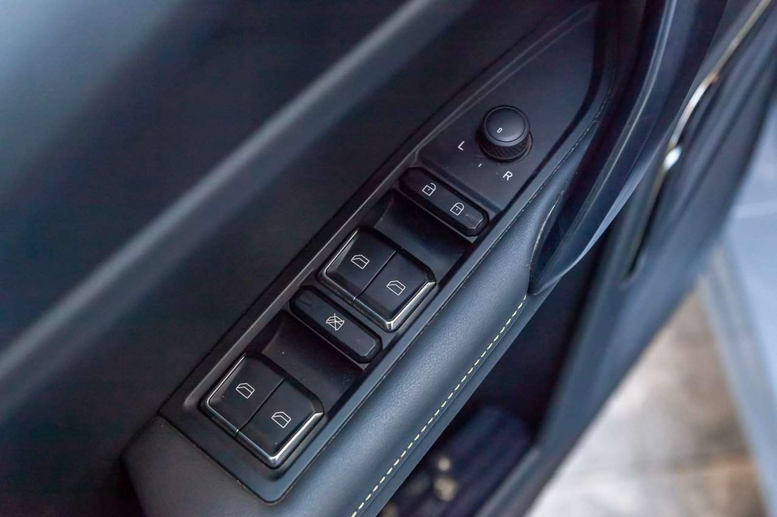 LYNK Co 06 2025 - Imagen 15 de 18