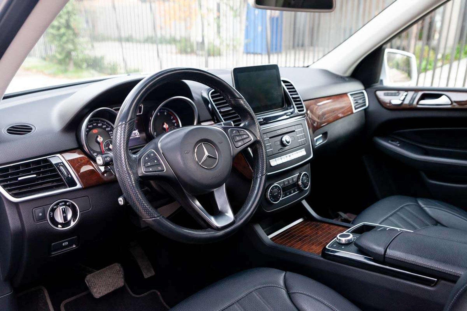 MERCEDES BENZ GLE400 2018 - Imagen 7 de 20