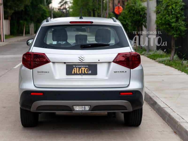 Suzuki Vitara 2023 - Imagen 4 de 18