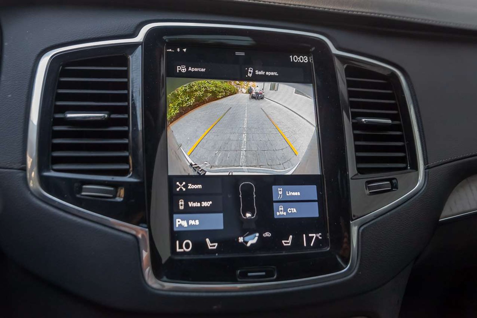 VOLVO XC90 2021 - Imagen 14 de 20