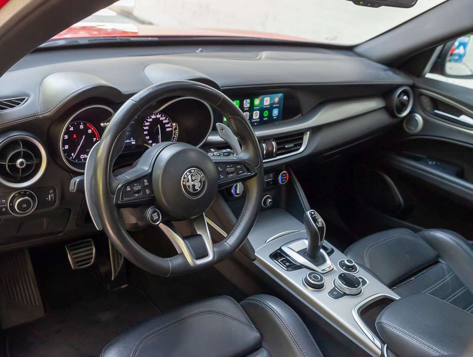 ALFA ROMEO Stelvio 2023 - Imagen 7 de 20
